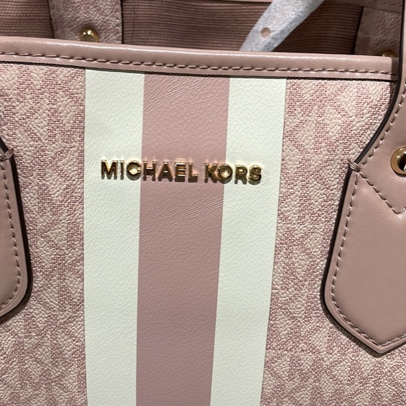 Michael Kors Eva Tote - Picture 3 of 8